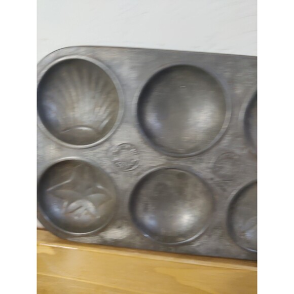 Lot Of 2 Vtg England Shapes Different Designs Metal Cookies Baking Tray 9.5x6.5" - Picture 4 of 9